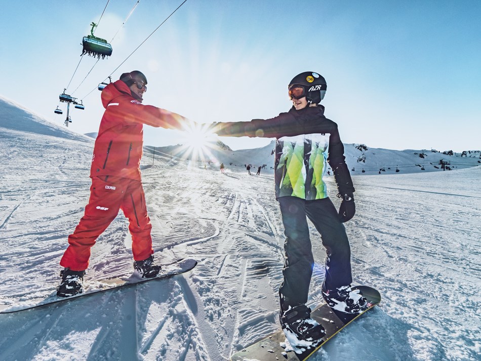 ESF Cours Collectifs Snowboard Ados/Jeunes  (à partir de 13 ans)